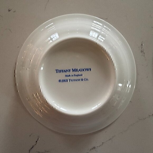 Tiffany & Co. 3 Piece Baby Set "Tiffany Meadows" with Bunny Rabbit - Picture 10 of 11